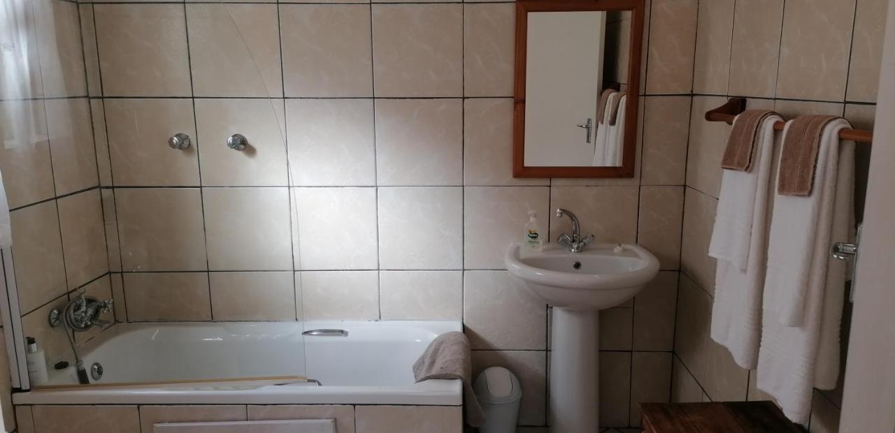 Aanhuizen Guest House Swellendam Εξωτερικό φωτογραφία